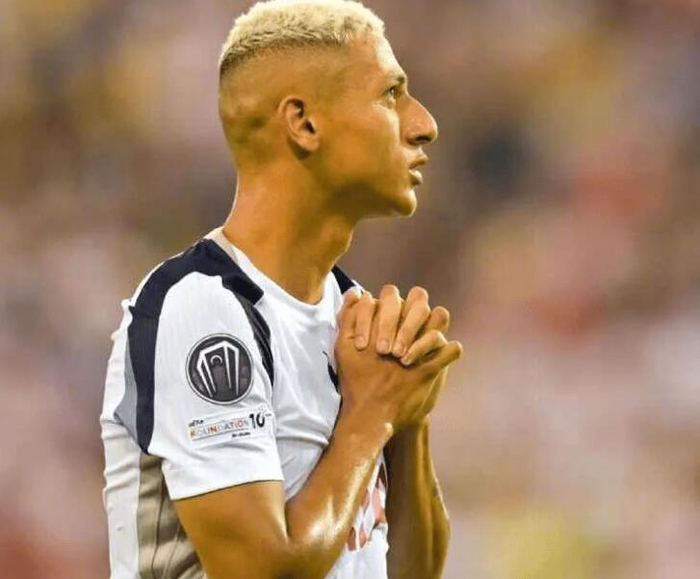 热刺与里沙利松商谈离队，标价2500万欧元|巴西|ESPN|土耳其足球转会|弗拉门戈|托特纳姆热刺_新浪体育_新浪新闻